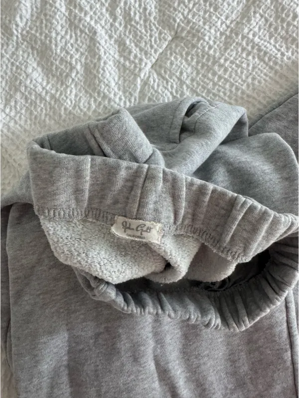 Brandy Melville Sweatpants Rosa Grey - Image 3