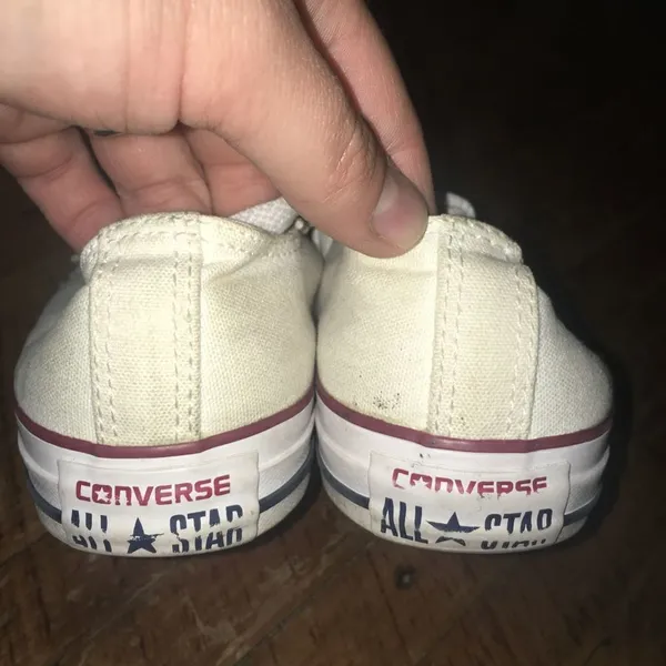 Converse off white low top size 6 classic Chuck Taylor shoes - Image 3