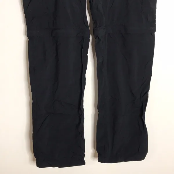 The‎ North face ladies nylon convertible pants size 8 - Image 3