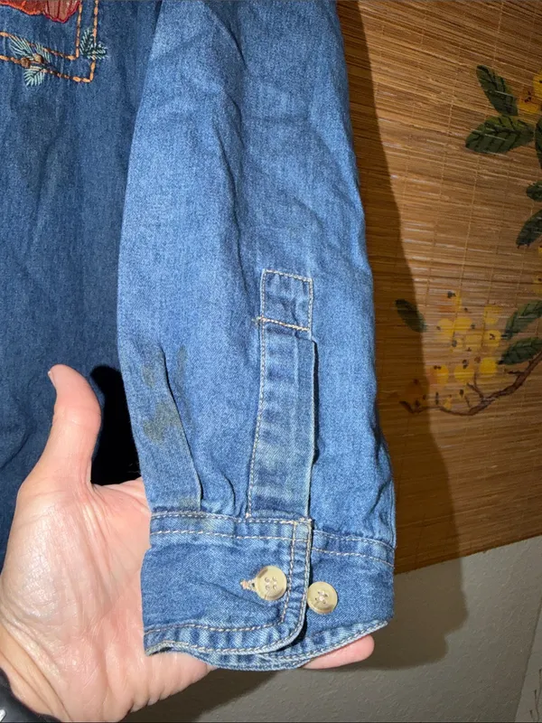 Vintage 90s Denim Shirt Pumpkin Embroidered Jean Shirt cottagecore granny teach - Image 4