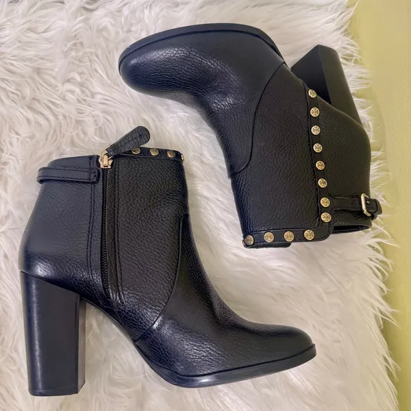 2010s Tory Burch Mae Ankle Boots Bootie Pebbled Leather Black Gold Studs 7.5M - Image 6