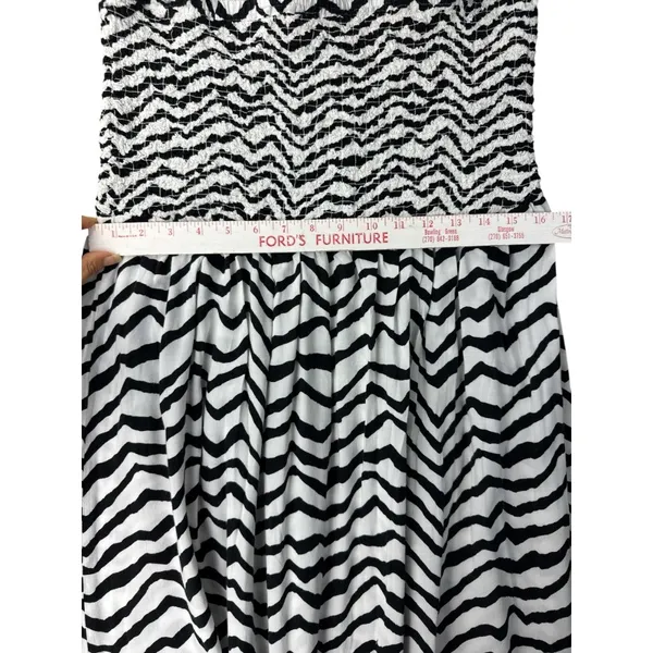 Cato Strapless Maxi Dress Chevron Print Black White Yellow Smocked Bodice 18/20W - Image 5