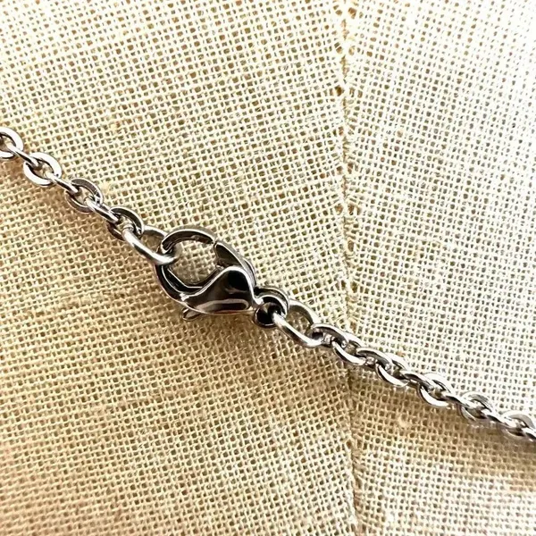 Silver tone blue pendant necklace - Image 6