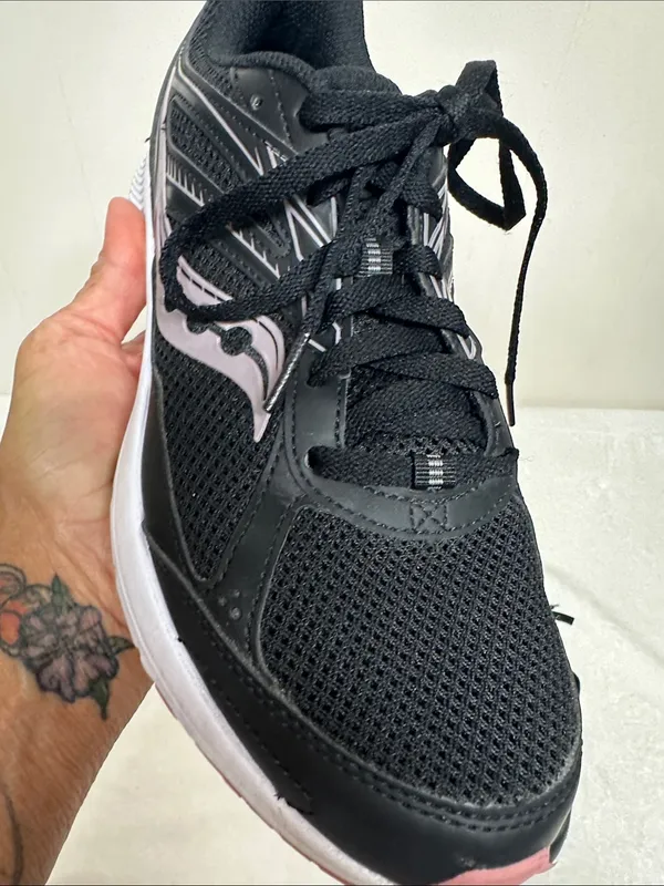 Saucony Cohesion Women's Black and White Mesh Running Shoes - Image 3