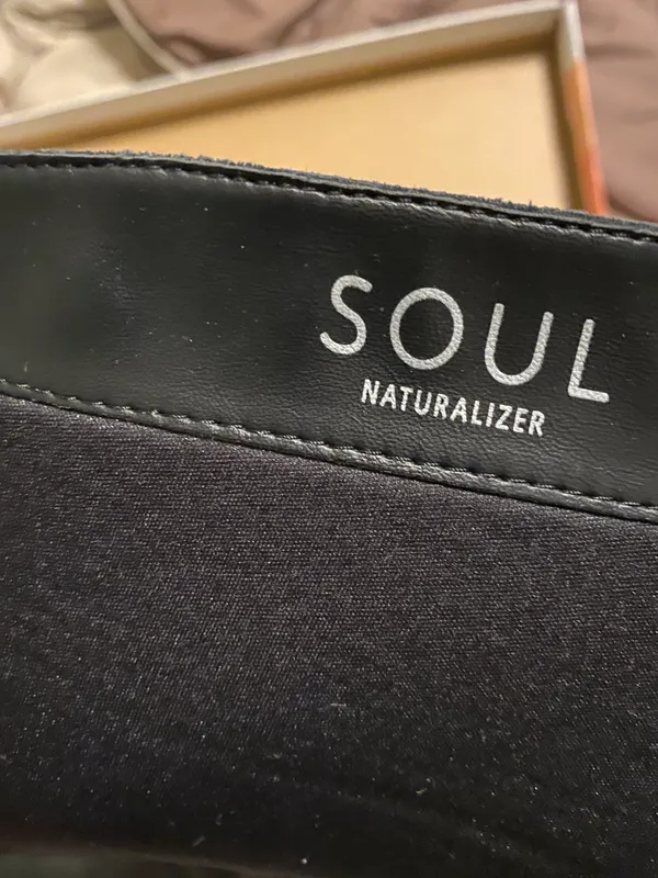 Naturalizer knee-high boots. Like new. - Image 3