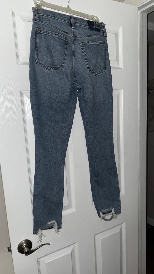 Abercrombie The Skinny High-Rise - Image 4