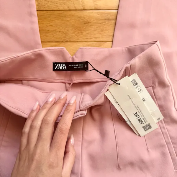Pink High-Waisted Pants  - Image 5