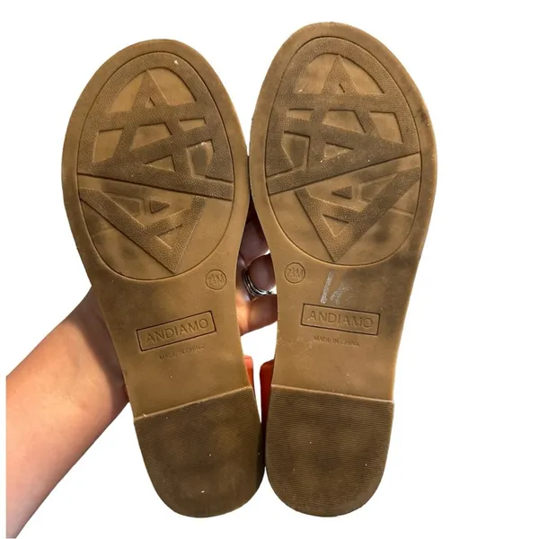 EUC Andiamo Abailey Weave Flats/Sandals Salmon Peach 7.5/7.5W Boho Faux Leather - Image 6