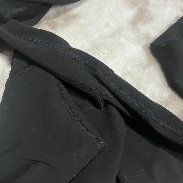 Lululemon Align Crop 21” Black Size 0 High Rise Yoga Leggings - Image 6