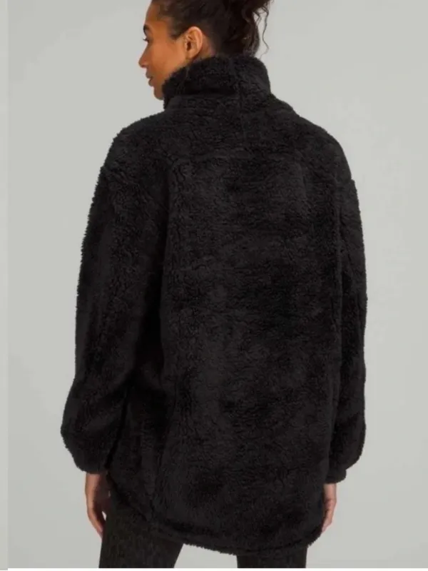 Lululemon Warmth Restore Sherpa Funnel Neck Pullover Black Size Medium - Image 2