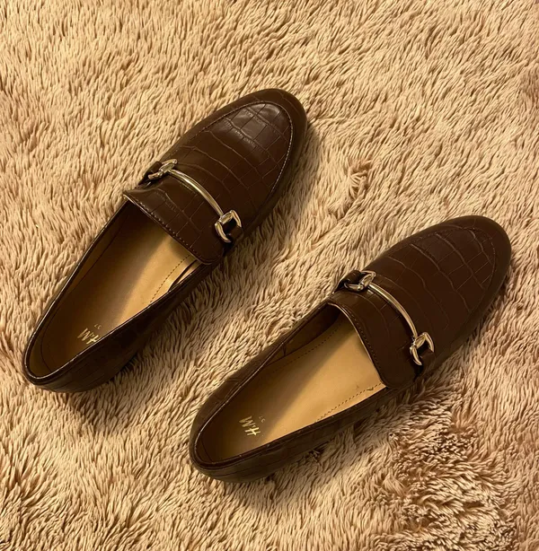 H&M Brown Crocodile Embossed Loafers - Image 4