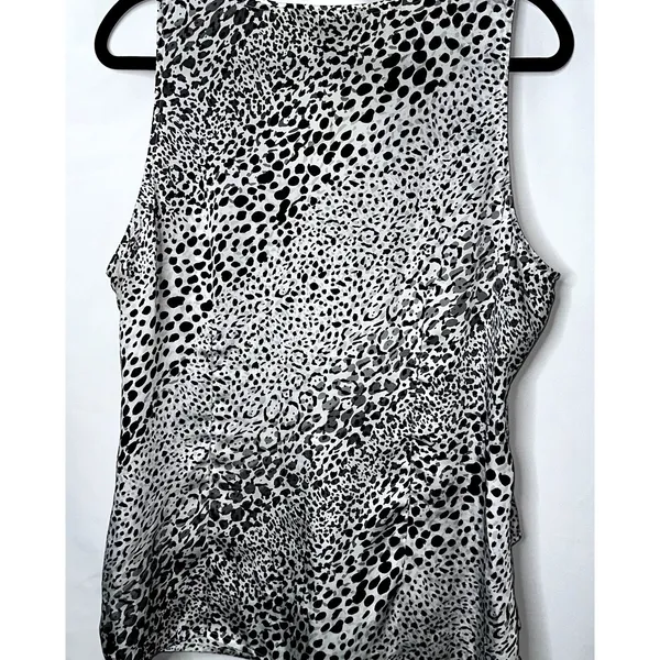 White House Black Market Womens Size XL Black White Leopard Print Ruffle Blouse - Image 4