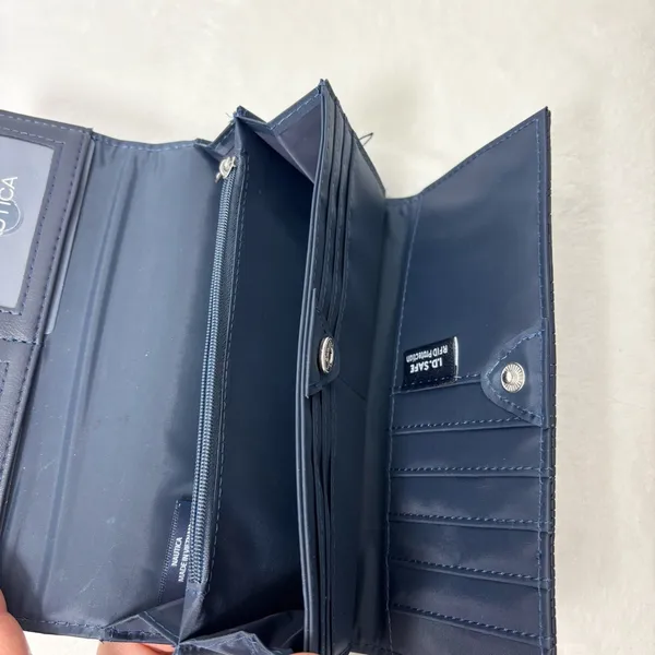 Nautica Wallet Identity Protection Navy Blue Faux‎ Leather Card Slots - Image 7