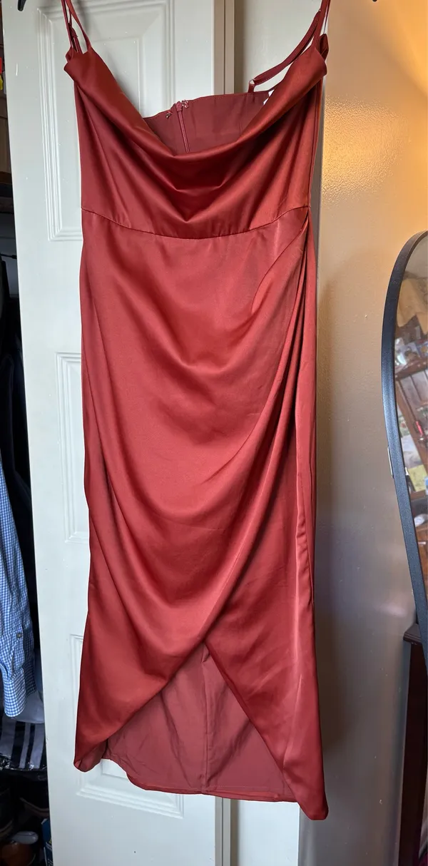 Showpo Dress - Image 2