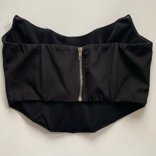 White Fox Boutique Black Strapless Corset Bandeau Crop Top Size Small - Image 7