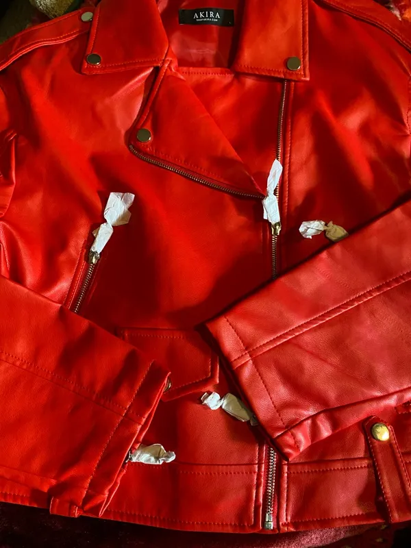 🆕 AKIRA Hot Cropped Aussy Moto Bomber Jacket Vegan Leather NWOT - Image 5