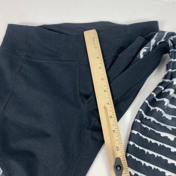 Under Armour Leggings Womens Medium Black‎ Striped Ankle Yoga Running Gym Pants - Image 4