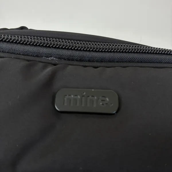 Mine Black Puffer Organization Toiletry Bag 100% Polyester NWOT - Image 2