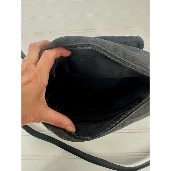 Vintage Coach Crossbody Zip Purse Y2K Bag Small Black Fabric Leather‎ Trim 7409 - Image 4