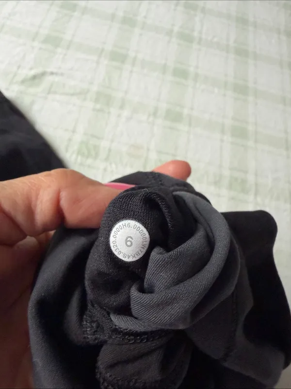 Lululemon Align High-Waist Camo Bike Shorts - Black/Grey - Image 6