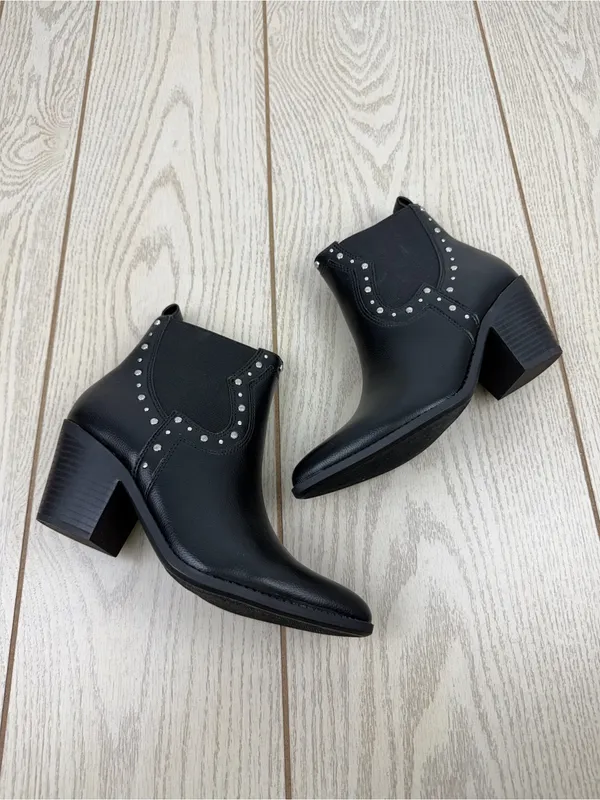 Sun + Stone Women's Indianaa Studded Western Block Heel Booties 5.5 Black Smooth - Image 3