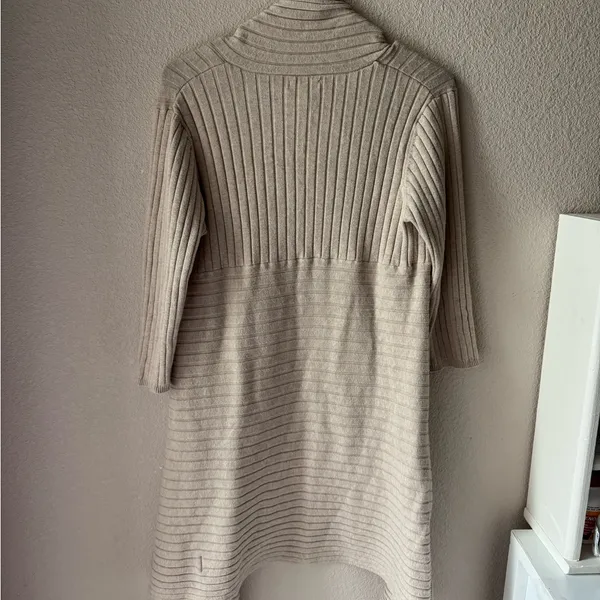 Croft & Barrow Beige Women's Cardigan - Image 2