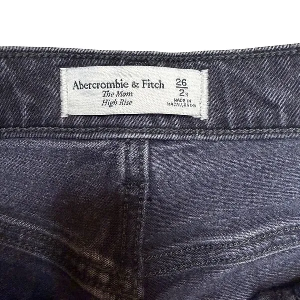 🖤 Abercrombie & Fitch High Rise Mom Jeans Size 26 🖤‎ - Image 6