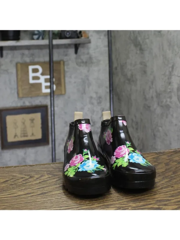 NWT Journee Collection Womens Short Rainer Rain Boot Bootie Floral Black 7M - Image 8