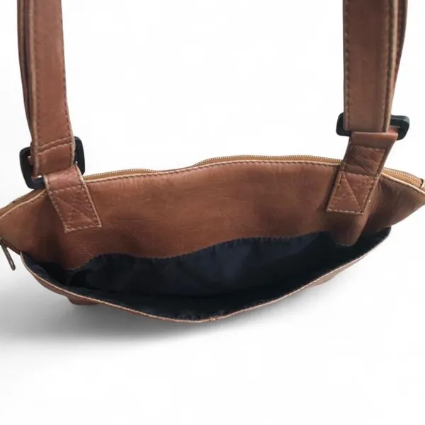 Vintage HOBO INTERNATIONAL - Brown Leather Pocket Crossbody Bag Purse - Image 6