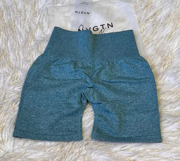 Nvgtn Nwt Xs Teal Scrunch Shorts - Image 2