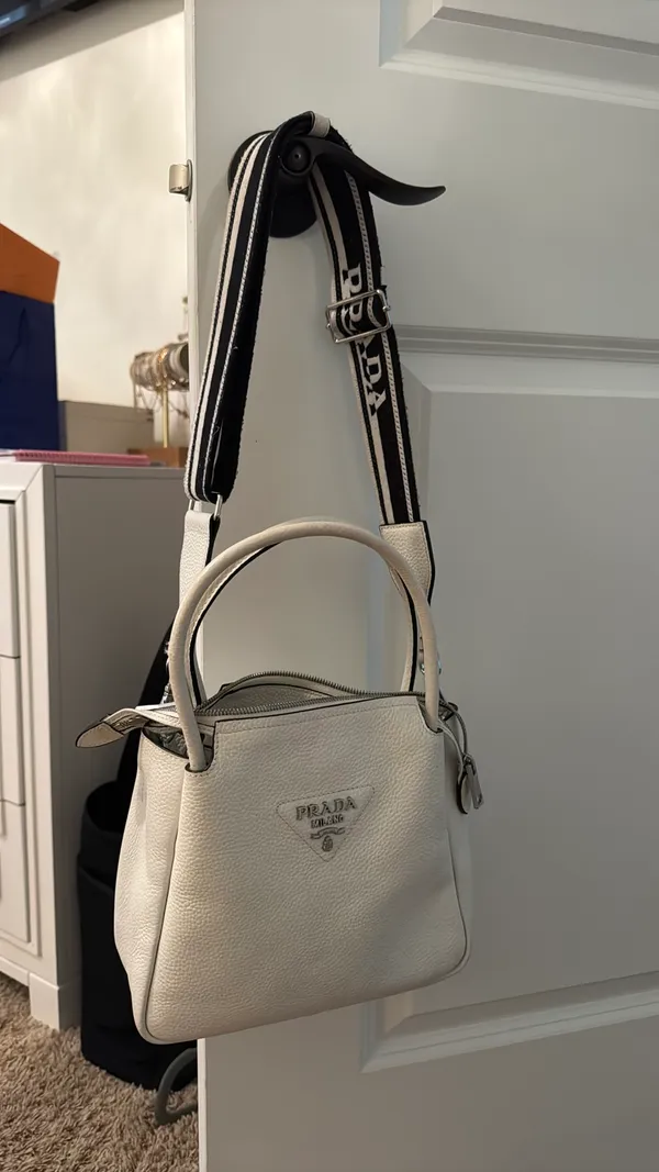 Prada Bag Leather - Image 10