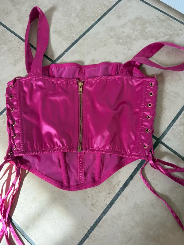 Urban Outfitters Corset Top Pink - Image 3