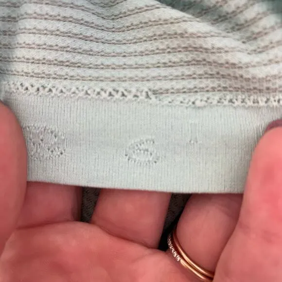 Lululemon Long Sleeve Shirt‎ Size 6 - Image 7