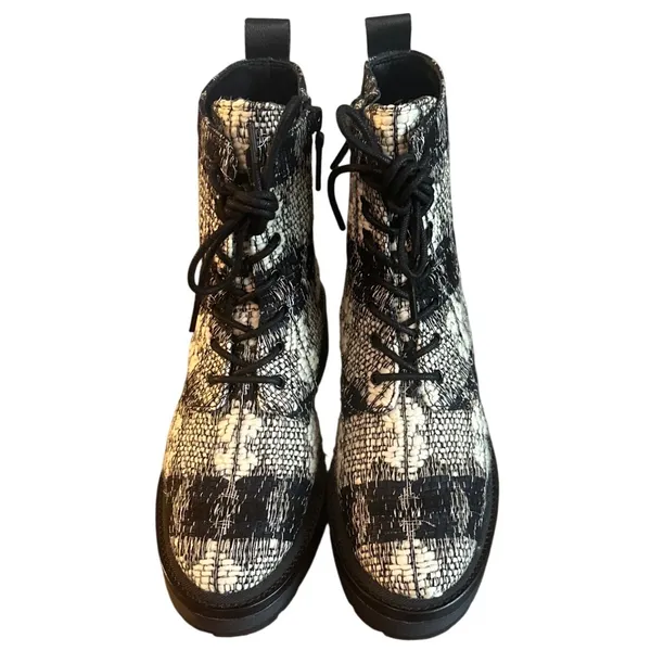 Tory Burch Miller Tweed Lug Sole Combat Boots Black White Size 7 - Image 2