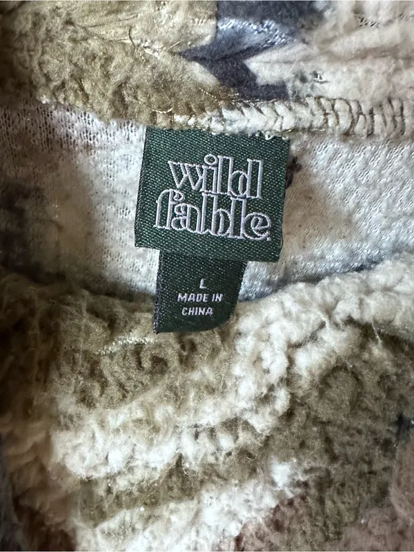 wild fable Cream & Olive Sherpa Hoodie - Image 3