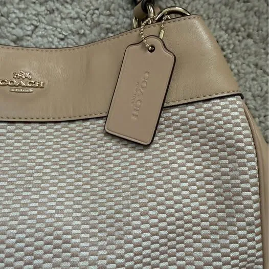 Coach Lexy Legacy Shoulder Bag in Woven Canvas and Leather - Image 2