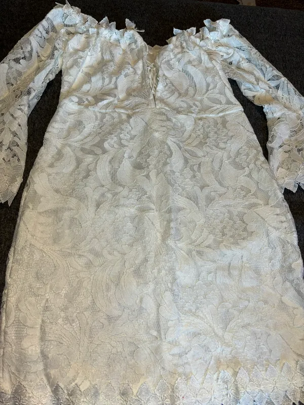 Off Shoulder White Dress Size M - Image 2