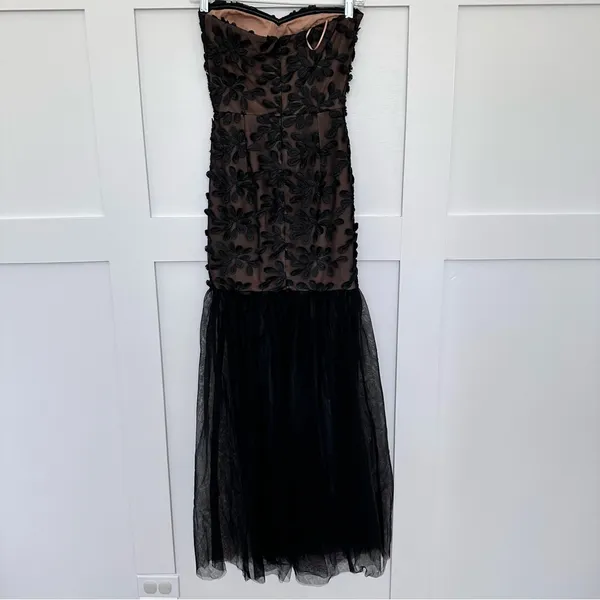 Dress the Population Strapless Black Floral Mesh Formal Gown Dress - Image 4