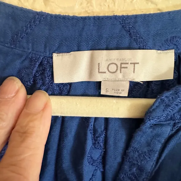 LOFT Blue Eyelet SMALL Embroidered Long Sleeve Blouse Top‎ Shirt Womens - Image 10