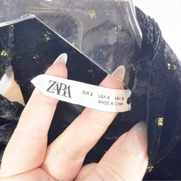 ZARA Velvet Metallic Long Sleeve‎ Crop Top Women's Size S Black Party Glam - Image 5