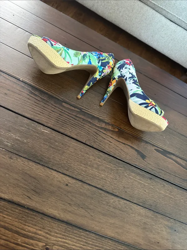 APT 9 Women’s Peep Toe Heels 7.5M Floral Print Textile Stiletto Platform Shoes - Image 9