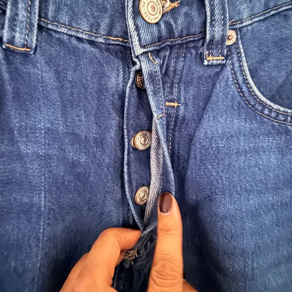 We The Free Blue Button Fly Wide Leg Cropped Jeans Boho Denim Sz 24 - Image 3
