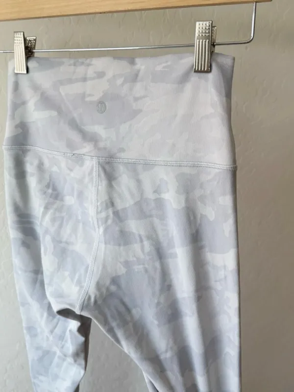 Lululemon Wunder Under camo legging - Image 3