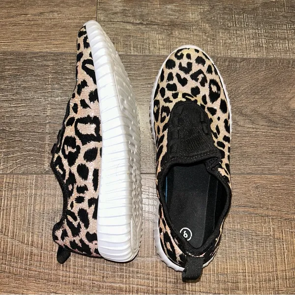 Animal Print Tennis Shoes Size 8 - Image 6