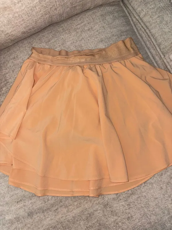 Lululemon tangerine skirt! Size 6 - Image 2