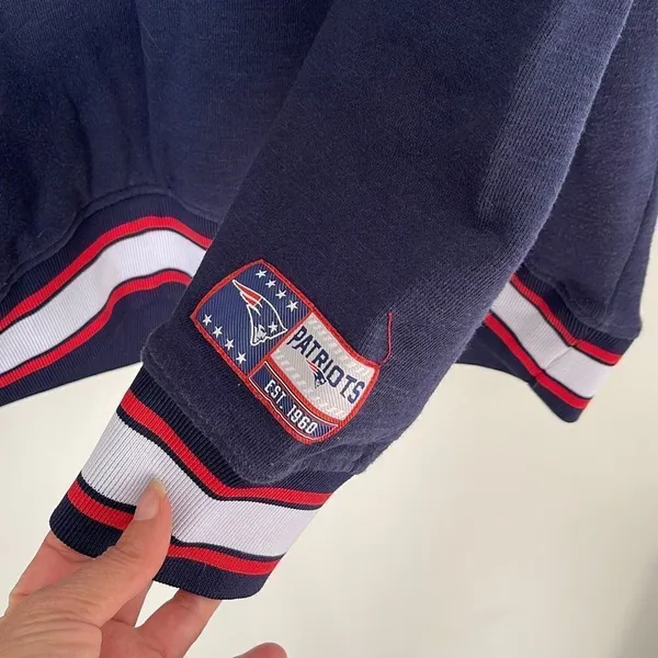 NFL Women’s Patriots Hoodie Sweatshirt Football Team Logo Embroidered Blue Red X - Image 5