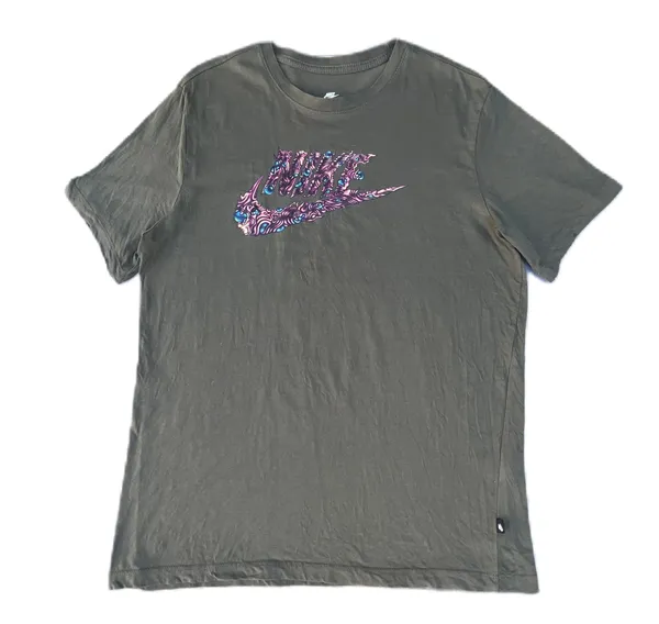 Green Center Swoosh Spellout Fantasy Graphic T-shirt - Image 2
