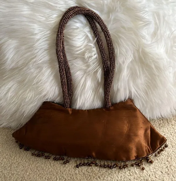 Vintage brown beaded fish scale triangle shape double handle satin handbag purse - Image 6