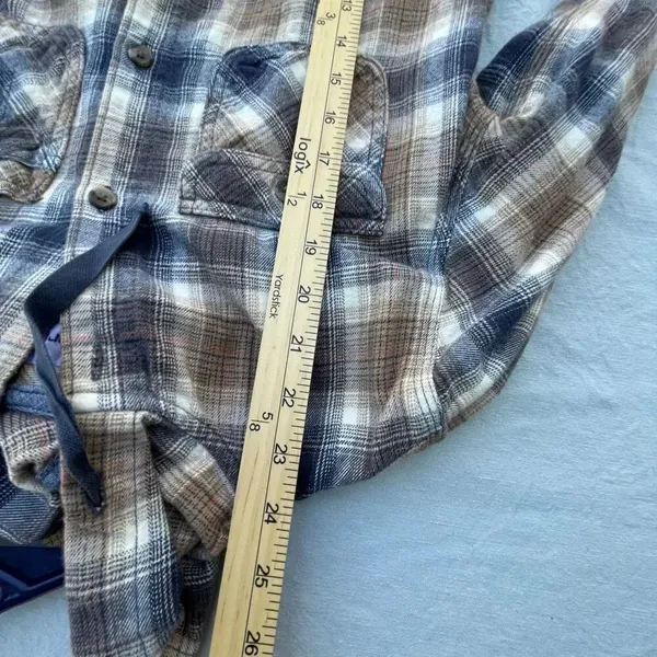 Carhartt size S. (4/6) flannel button up hoodie. - Image 7