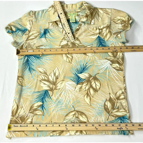Caribbean Joe Petite Medium Tropical Palm Print Blouse V-Neck Cap Sleeve Tan - Image 10